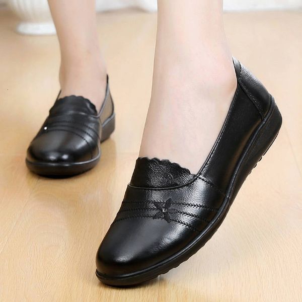 dress shoes comemore genuine leather flats ladies loafers big size 41 42 women falts spring female casual soft woman 221130, Black
dress shoes comemore genuine leather flats ladies loafers big size 41 42 women falts spring female casual soft woman 221130, Black
