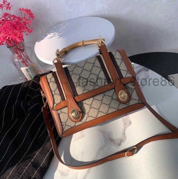 women genuine leather bags shoulder bag odeon totes handbags flower pattern ladies messenger crossbody l2220 b2dq
women genuine leather bags shoulder bag odeon totes handbags flower pattern ladies messenger crossbody l2220 b2dq