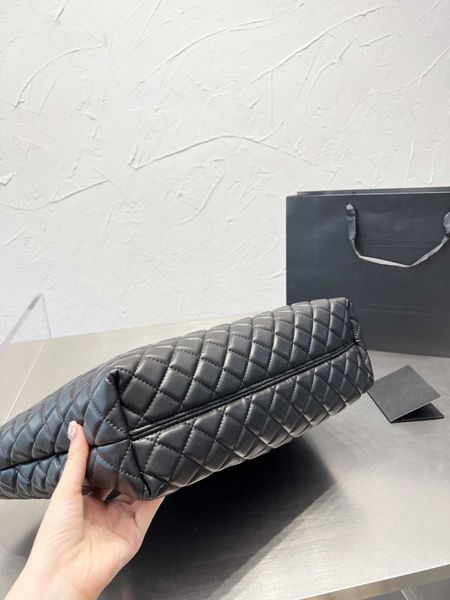icare maxi rose shopping bag in gaby quilted lambskinl large capacity lady casual tote bag with wallet 2023 tiktok ins women
icare maxi rose shopping bag in gaby quilted lambskinl large capacity lady casual tote bag with wallet 2023 tiktok ins women