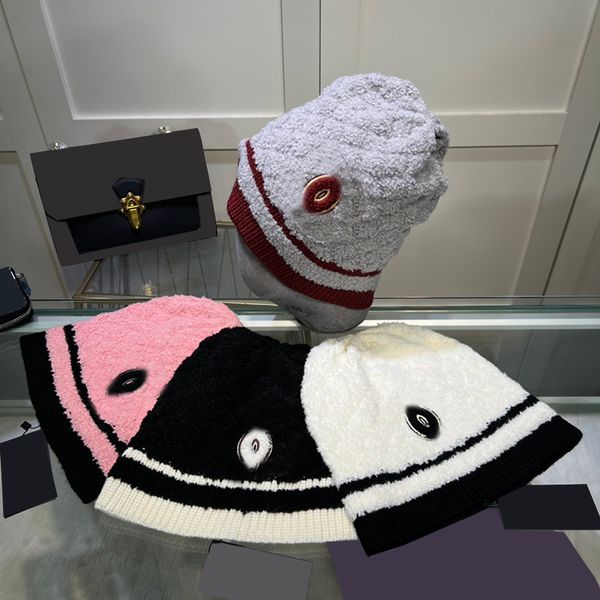 trendy letters beanies fashion soft touch warm beanies winter windproof stripe cap luxury wool hats
trendy letters beanies fashion soft touch warm beanies winter windproof stripe cap luxury wool hats