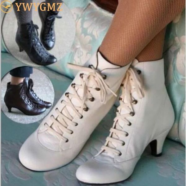 boots fashion women autumn ankle solid flock lace-up vintage short pointed toe winter shoes plus size ladies shoe 221129, Black
boots fashion women autumn ankle solid flock lace-up vintage short pointed toe winter shoes plus size ladies shoe 221129, Black