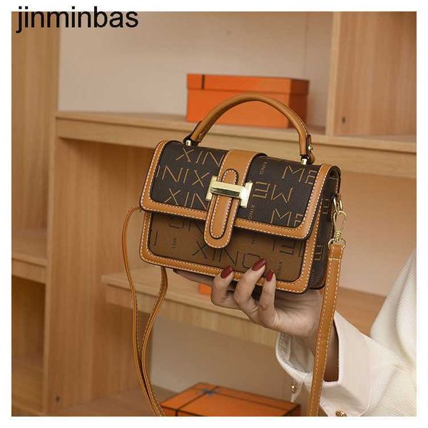 tote bag factory wholesale and retail new fashion women's bag in kind with leather vegetable basket one shoulder crossbody handheld
tote bag factory wholesale and retail new fashion women's bag in kind with leather vegetable basket one shoulder crossbody handheld