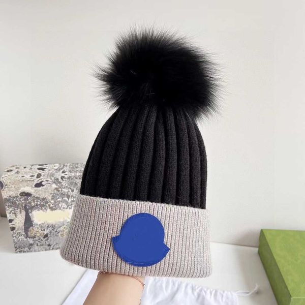 2022 lady fox fur ball wool cap and winter style plush fisherman hat lovely temperament flat women 4 colors cold warm fashion, Blue;gray
2022 lady fox fur ball wool cap and winter style plush fisherman hat lovely temperament flat women 4 colors cold warm fashion, Blue;gray