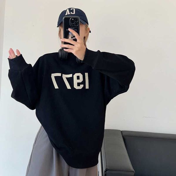 hoodies hweatshirts fog double line essentials new 1977 high street round neck plush sweater slouchy men's and women's loose top, Black
hoodies hweatshirts fog double line essentials new 1977 high street round neck plush sweater slouchy men's and women's loose top, Black