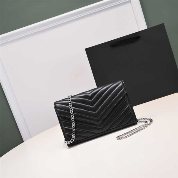 fashion handbags shoulder luxurys designer bags metal chain gold silver women handbag genuine leather bag flip cover diagonal messenger cyrr
fashion handbags shoulder luxurys designer bags metal chain gold silver women handbag genuine leather bag flip cover diagonal messenger cyrr