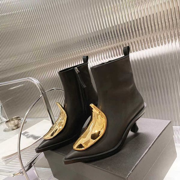 boot women designer high heel metal buckle decoration ankle boots fashion boots comfortable dress shoe versatile womens shoes heels 221129, Black
boot women designer high heel metal buckle decoration ankle boots fashion boots comfortable dress shoe versatile womens shoes heels 221129, Black