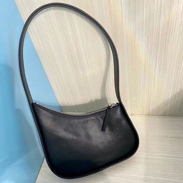 new the row half moon bag smooth leather women designer flat shoulder strap curved zipper clutch tote suded lining underarm purse 87tb
new the row half moon bag smooth leather women designer flat shoulder strap curved zipper clutch tote suded lining underarm purse 87tb