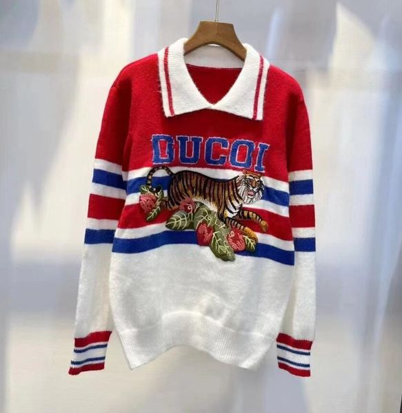 embroidery knitted sweater new blue pullover women's blouse loose and versatile sweater in autumn 2022, White;black
embroidery knitted sweater new blue pullover women's blouse loose and versatile sweater in autumn 2022, White;black