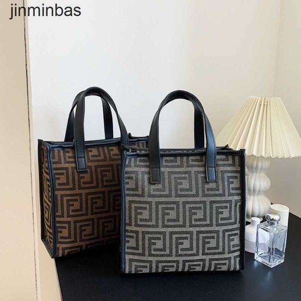 tote bag factory wholesale and retail fog flower new korean version simple letter portable cosmetic wash work commuter mommy women's
tote bag factory wholesale and retail fog flower new korean version simple letter portable cosmetic wash work commuter mommy women's