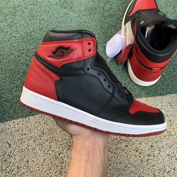 authentic 1 high og bred banned shoes chicago hyper royal union obsidian university blue 1s white unc chicago lost and found dark mocha men
authentic 1 high og bred banned shoes chicago hyper royal union obsidian university blue 1s white unc chicago lost and found dark mocha men