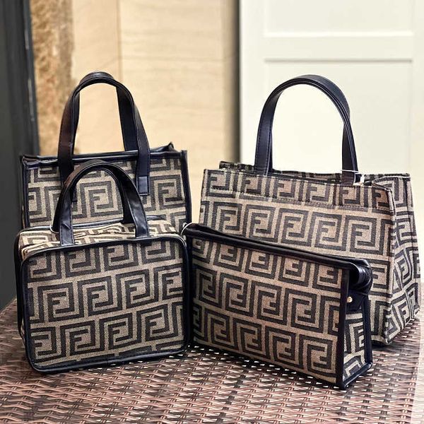 design bag factory wholesale and retail fog flower new letter handheld makeup bag wash mummy
design bag factory wholesale and retail fog flower new letter handheld makeup bag wash mummy