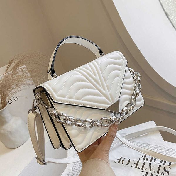 design bag factory wholesale and retail 2023 new bag south korean single shoulder women's rhombic chain crossbody underarm tote
design bag factory wholesale and retail 2023 new bag south korean single shoulder women's rhombic chain crossbody underarm tote