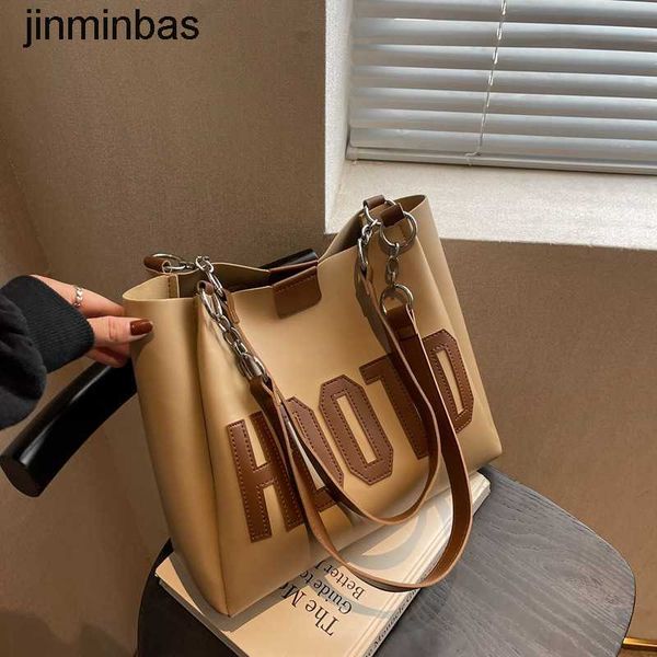 tote bag factory wholesale and retail fashionable beautiful women's bag large capacity shoulder simple leisure commuter undergraduate m
tote bag factory wholesale and retail fashionable beautiful women's bag large capacity shoulder simple leisure commuter undergraduate m