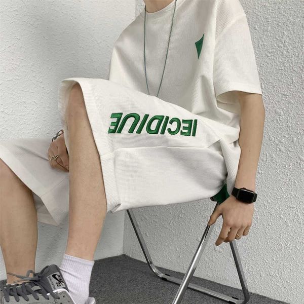 men's shorts letter embroidery waffle sweatpants teenage summer fashion trends hip hop streetwear mens straight leg shorts beach short, White;black
men's shorts letter embroidery waffle sweatpants teenage summer fashion trends hip hop streetwear mens straight leg shorts beach short, White;black