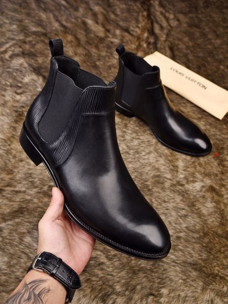 2023 man snow boots mens boots classic short keep warm with card dust bag tag sell aus booties men shoes -k044, Black
2023 man snow boots mens boots classic short keep warm with card dust bag tag sell aus booties men shoes -k044, Black