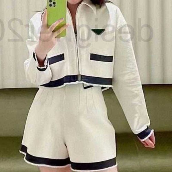 women's tracksuits 22ss designer women fashion clothing suits denim jacket short skirt tees pants ladys casual six pieces sets 8 styles, Gray
women's tracksuits 22ss designer women fashion clothing suits denim jacket short skirt tees pants ladys casual six pieces sets 8 styles, Gray