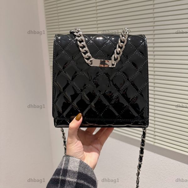 black classical patent leather tote bag women designer silver chain handle one shoulder crossbody luxury artwork stylish vintage clutch coin
black classical patent leather tote bag women designer silver chain handle one shoulder crossbody luxury artwork stylish vintage clutch coin