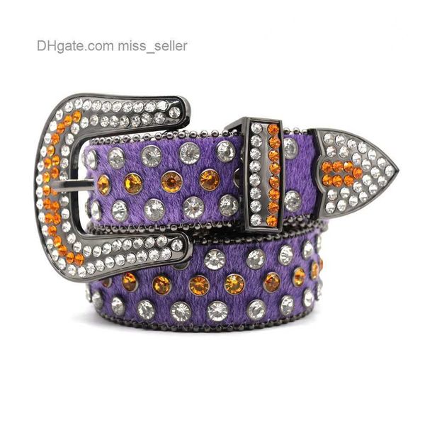 2022 designer belt bb simon rhinestone belt women's zinc alloy needle buckle hip hop punk fashion versatile pant belt miss seller, Black;brown
2022 designer belt bb simon rhinestone belt women's zinc alloy needle buckle hip hop punk fashion versatile pant belt miss seller, Black;brown