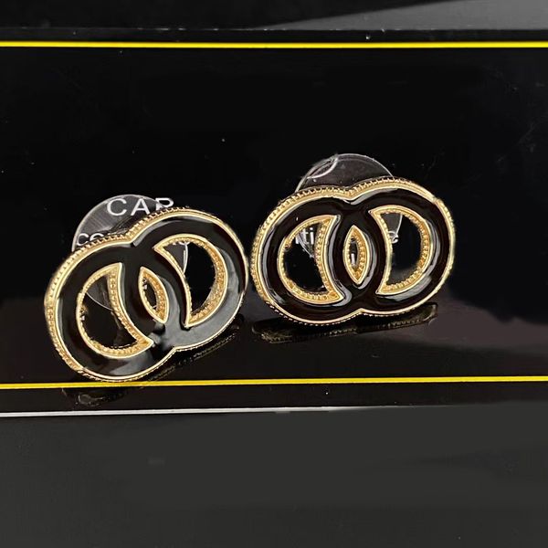 women's stud earrings gold plated trim black enamel perfect fusion designer earring set brand double letter wedding jewelry with box we, Golden;silver
women's stud earrings gold plated trim black enamel perfect fusion designer earring set brand double letter wedding jewelry with box we, Golden;silver