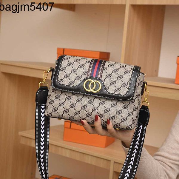 design bag factory wholesale and retail high class female 2023 fashionable new printed shoulder versatile classic fashion small square
design bag factory wholesale and retail high class female 2023 fashionable new printed shoulder versatile classic fashion small square