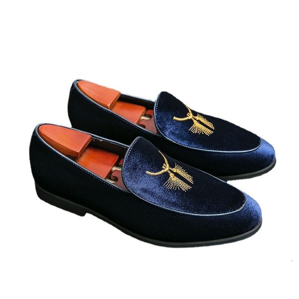 dress shoes blue flock loafers for men casual breathable slipon zapatos casuales para hombres 221129, Black
dress shoes blue flock loafers for men casual breathable slipon zapatos casuales para hombres 221129, Black
