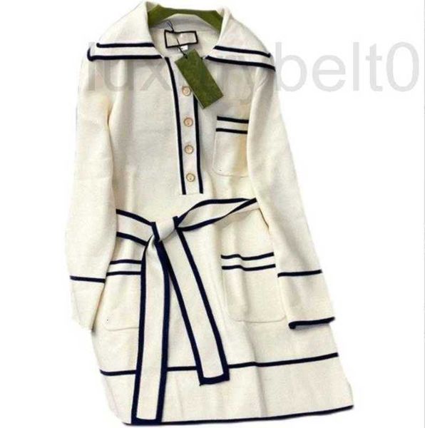 women's sweaters designer 2022 milan runway spring summer brand same style sweater wool dress white long sleeve lapel neck pullover wom, White;black
women's sweaters designer 2022 milan runway spring summer brand same style sweater wool dress white long sleeve lapel neck pullover wom, White;black