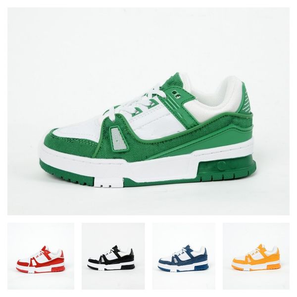 2023 kids children l and v trainer sneakers monograms old flower boys girls white black panda casual shoes blue green baby toddlers platform
2023 kids children l and v trainer sneakers monograms old flower boys girls white black panda casual shoes blue green baby toddlers platform