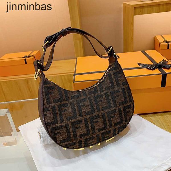 tote bag factory wholesale and retail bags s women's 2023 new fashion underarm versatile printed single shoulder
tote bag factory wholesale and retail bags s women's 2023 new fashion underarm versatile printed single shoulder