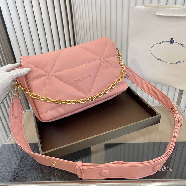 pink luxurys messenger bag designer handbag women crossbody bags classic lovely shoulder chain bag lady purse
pink luxurys messenger bag designer handbag women crossbody bags classic lovely shoulder chain bag lady purse