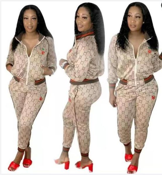Womens 23GG Designer Tracksuits Cardigan Zipper Jacket Pullover Jogger Pants Letter Print Two Piece Set Female Slim Tracksuits Women's Clolthing
Womens 23GG Designer Tracksuits Cardigan Zipper Jacket Pullover Jogger Pants Letter Print Two Piece Set Female Slim Tracksuits Women's Clolthing