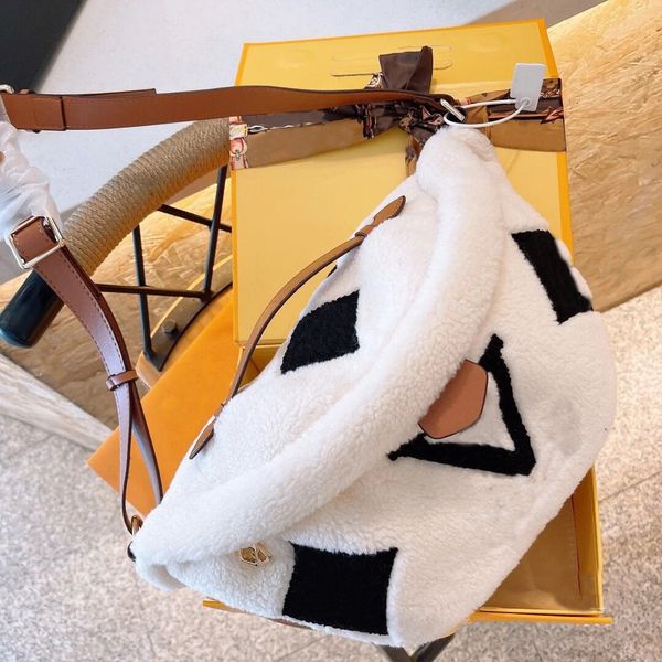 winter teddy waist bag designer bum bag for womens men fashion lambswool crossbody shoulder bags fluffy bumbag luxury fannypack purses
winter teddy waist bag designer bum bag for womens men fashion lambswool crossbody shoulder bags fluffy bumbag luxury fannypack purses