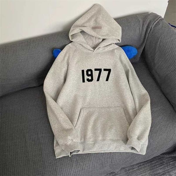 hoodies hweatshirts essentials1977 plush couple loose men's and women's cool, Black
hoodies hweatshirts essentials1977 plush couple loose men's and women's cool, Black
