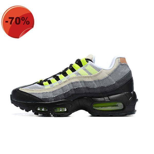 airmaxs og 95 men running shoes 95s triple black worldwide air bordeaux neon throwback future club max mens womens trainers sports sneakers
airmaxs og 95 men running shoes 95s triple black worldwide air bordeaux neon throwback future club max mens womens trainers sports sneakers