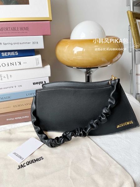 designer luxury women the tote bag fashion versatile handbags shoulder crossbody bags purse tories totes large capacity saddle wallets 7a 85
designer luxury women the tote bag fashion versatile handbags shoulder crossbody bags purse tories totes large capacity saddle wallets 7a 85
