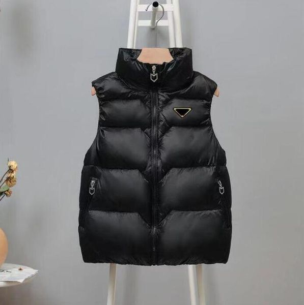 womens vests puffy jacket sleeveless woman jackets designer coat matte with letters badge for lady slim outwears coats s-2xl, Black;white
womens vests puffy jacket sleeveless woman jackets designer coat matte with letters badge for lady slim outwears coats s-2xl, Black;white