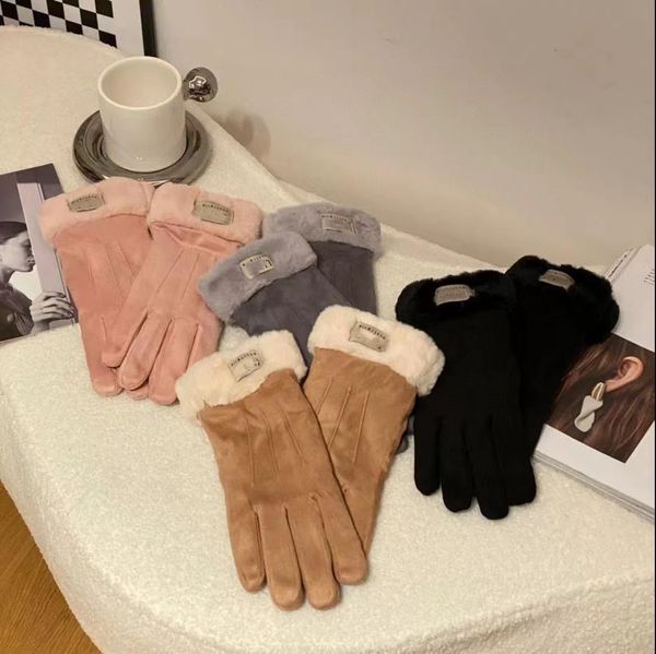 touch screen gloves warm plush thickened autumn and winter suede touchable gloves outdoor cycling women' gloves, Blue;gray
touch screen gloves warm plush thickened autumn and winter suede touchable gloves outdoor cycling women' gloves, Blue;gray
