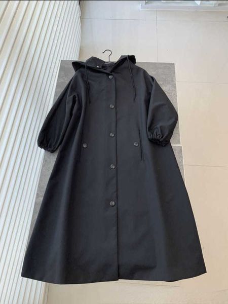 women's trench coats autumn and winter new style loose and neat showing high class fashion handsome long, Tan;black
women's trench coats autumn and winter new style loose and neat showing high class fashion handsome long, Tan;black