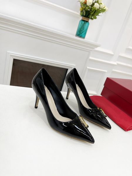 shoes v02 designer version handmade 2022 new hualun high-heeled ladies' shoes, Black
shoes v02 designer version handmade 2022 new hualun high-heeled ladies' shoes, Black