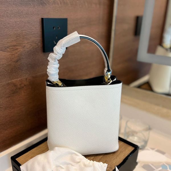 designer small leather bag handles drawstring gift handbag shoulder bag womens fashion classic travel shopping bags
designer small leather bag handles drawstring gift handbag shoulder bag womens fashion classic travel shopping bags