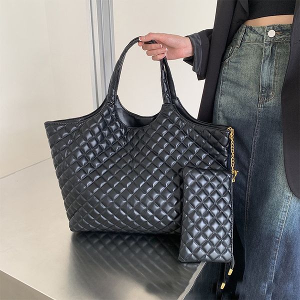 chain designer crossbody bag womens handbag shoulder bags fashion leather clutch luxurious sling silver large capacity black white messenger
chain designer crossbody bag womens handbag shoulder bags fashion leather clutch luxurious sling silver large capacity black white messenger