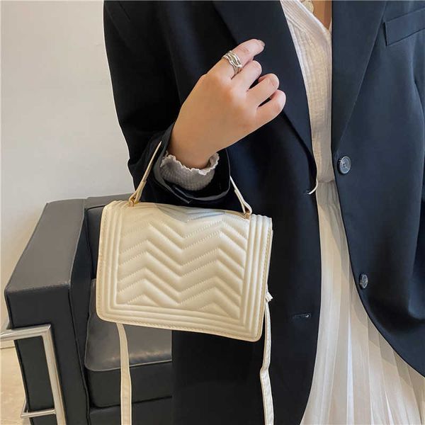 design bag factory wholesale and retail women's new fashion leisure french simple practical one shoulder small square
design bag factory wholesale and retail women's new fashion leisure french simple practical one shoulder small square
