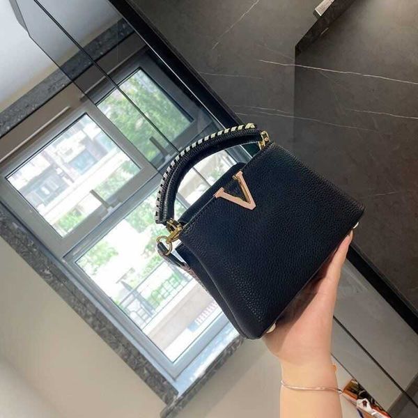 dinner party bag designer shoulder messenger s tote handbag womens wallet ladies leather retro fashion trend
dinner party bag designer shoulder messenger s tote handbag womens wallet ladies leather retro fashion trend