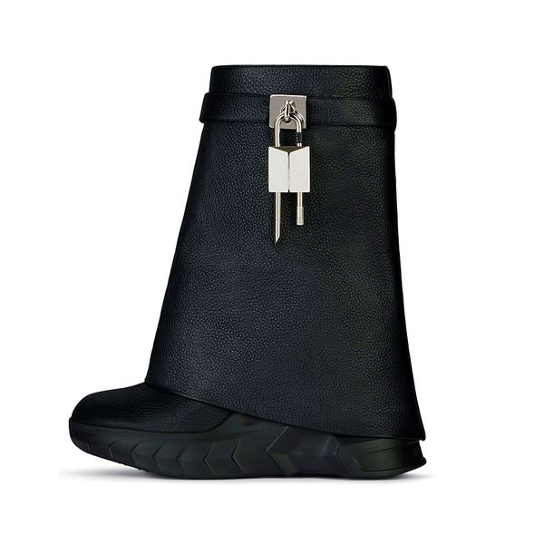 fashion women's boots autumn winter 2022 new european and american shark round head thick bottom high heel lock buckle with wool sleeve, Black
fashion women's boots autumn winter 2022 new european and american shark round head thick bottom high heel lock buckle with wool sleeve, Black