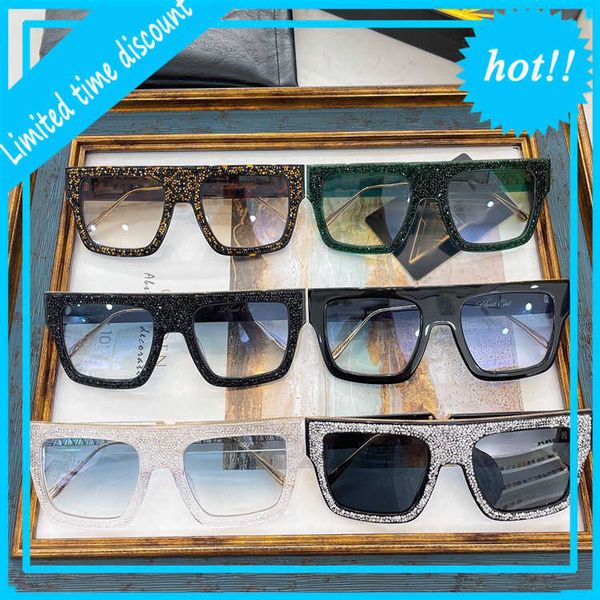 luxury designer sunglasses fashion runway women's style ins same personality diamond inlaid oversize square anna trend, White;black
luxury designer sunglasses fashion runway women's style ins same personality diamond inlaid oversize square anna trend, White;black