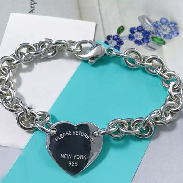 designer charm bracelets return t 925 sterling silver original authentic classic key heart gift exquisite wedding women bracelet fashion jew, Golden;silver
designer charm bracelets return t 925 sterling silver original authentic classic key heart gift exquisite wedding women bracelet fashion jew, Golden;silver