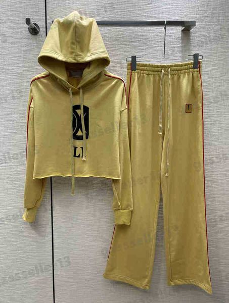 womens two pieces pants ce designer letter logo print two piece sets fashion brand cropped hoodie wide leg pants suit luxury women clothing, White
womens two pieces pants ce designer letter logo print two piece sets fashion brand cropped hoodie wide leg pants suit luxury women clothing, White