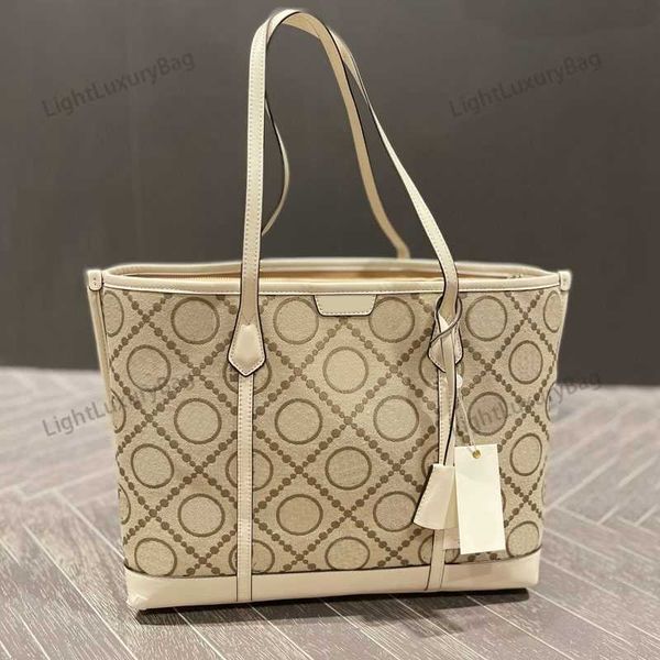designer luxury women the tote bag fashion versatile handbags shoulder crossbody bags purse tories totes large capacity saddle wallets 7a 7e
designer luxury women the tote bag fashion versatile handbags shoulder crossbody bags purse tories totes large capacity saddle wallets 7a 7e
