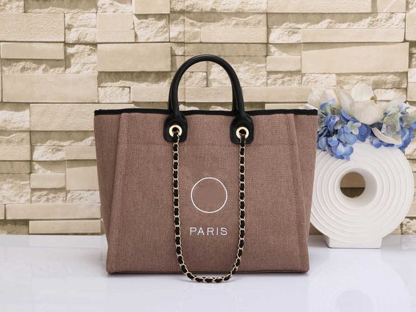 2023 new totes bag fashion ladies luxury brand designer tote bag casual canvas white one shoulder portable female leather shopping shoulder
2023 new totes bag fashion ladies luxury brand designer tote bag casual canvas white one shoulder portable female leather shopping shoulder