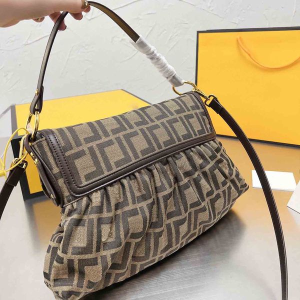 bags designer totes bag women handbag classic luxury brand imitation letter canvas style shoulder bag fashion leather belt wallet party
bags designer totes bag women handbag classic luxury brand imitation letter canvas style shoulder bag fashion leather belt wallet party