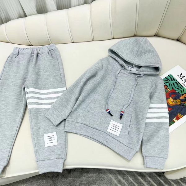 boy clothe set 2 pieces brown hoodie and pans designer baby boys girls fashion autumn party clothing sets 100-160cm send with box, White
boy clothe set 2 pieces brown hoodie and pans designer baby boys girls fashion autumn party clothing sets 100-160cm send with box, White